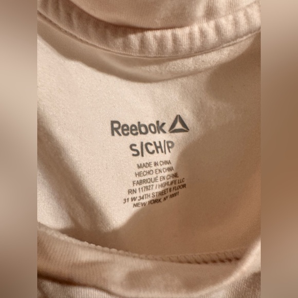 Reebok tank - Picture 3 of 3